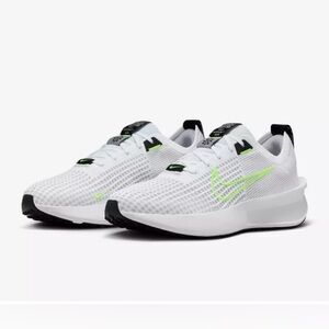 NIKE INTERACT RUNNING SHOES MEN’S SIZE 10.5 NWT